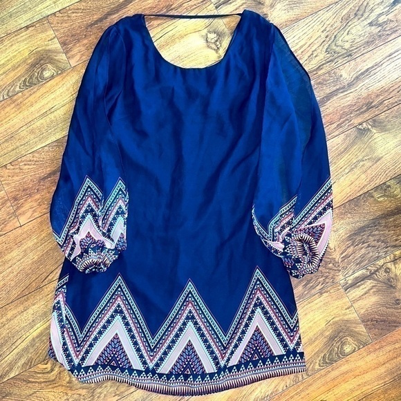 𝅺JOLT Cold Arm Dress Size Small - Picture 1 of 6